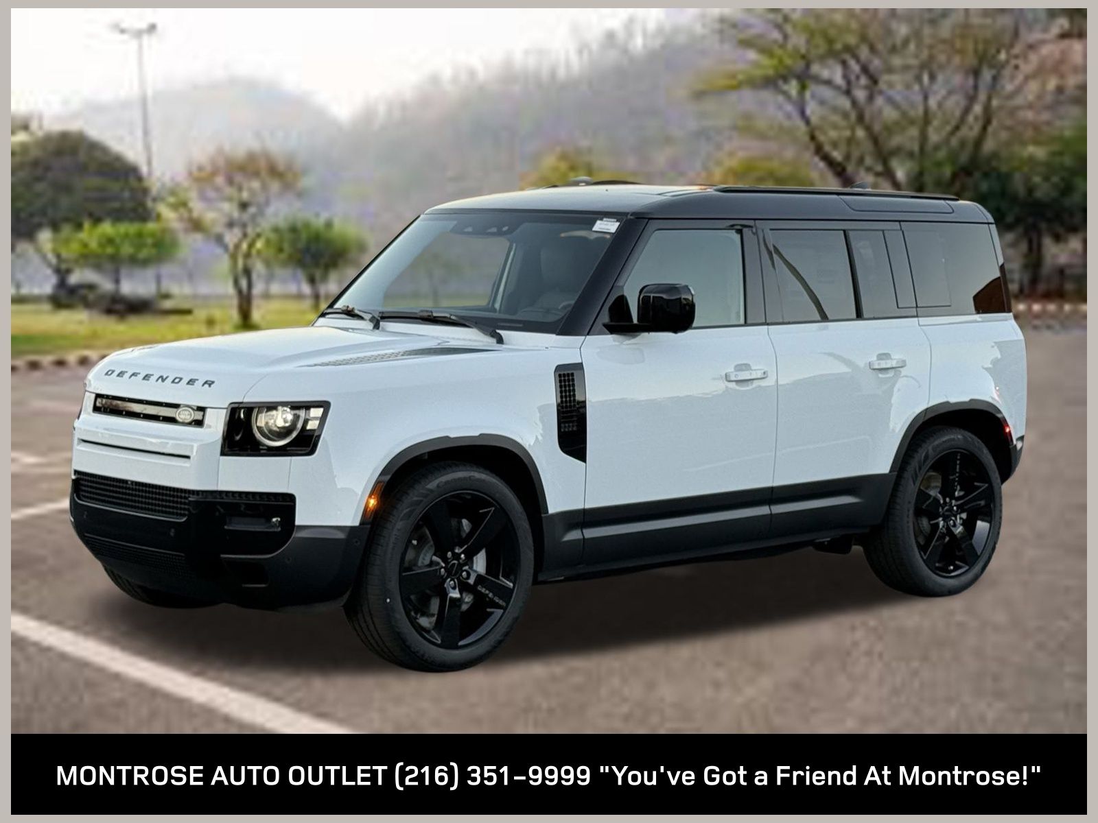 2026 Land Rover Defender S's photo