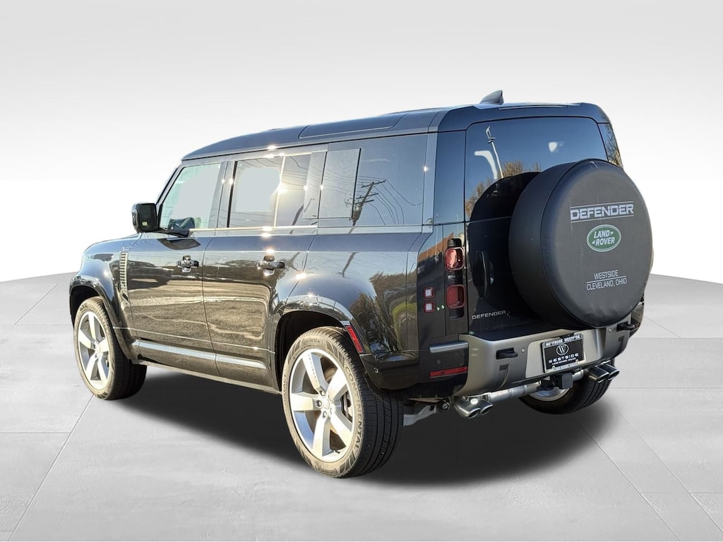 New 2025 Land Rover Defender 110 X-Dynamic SE SUV