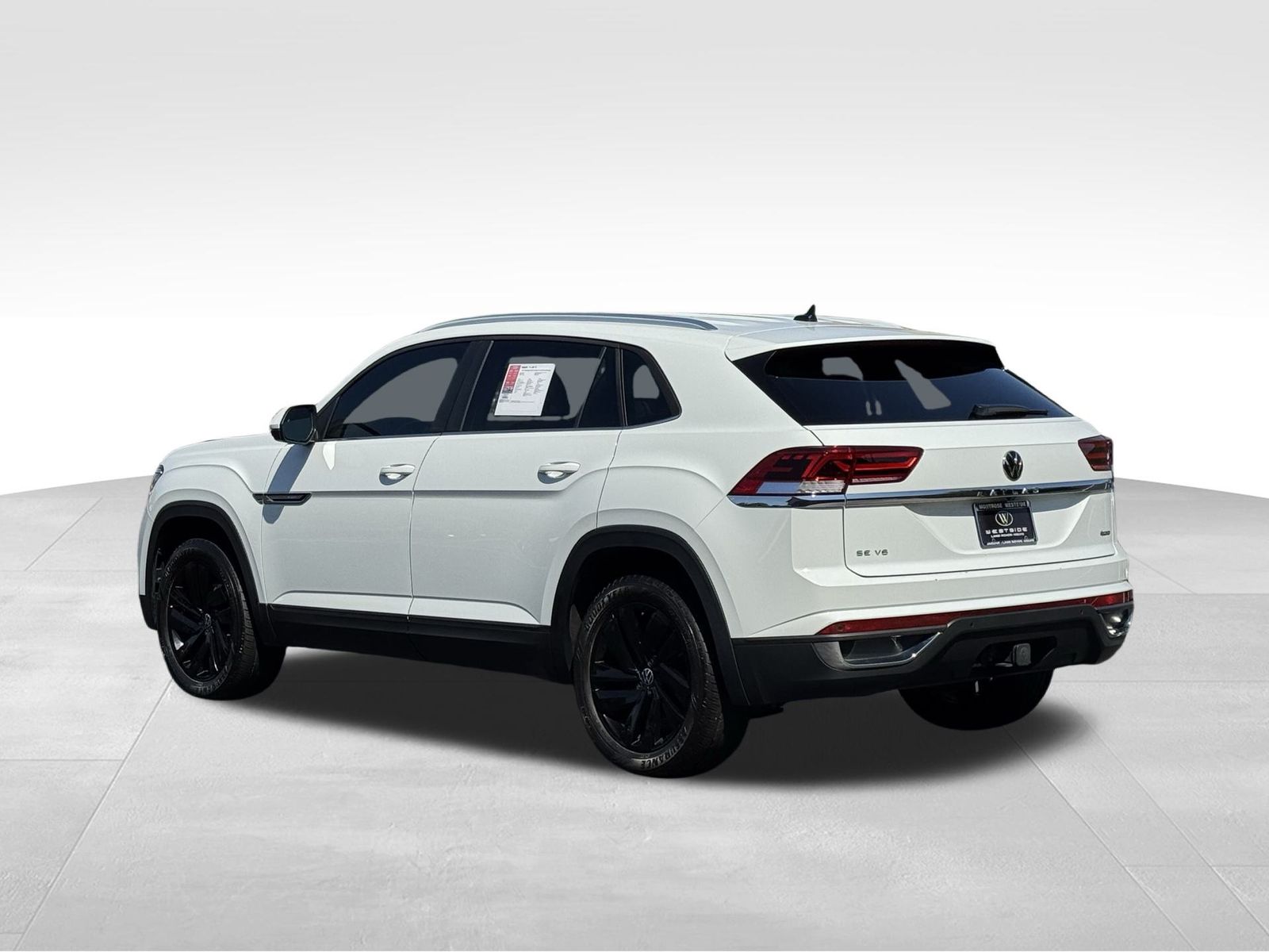 2023 Volkswagen Atlas Cross Sport V6 SE Technology photo 3
