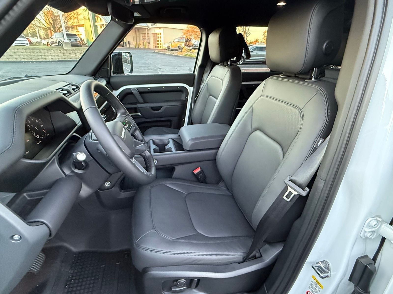 2026 Land Rover Defender S - Photo 15