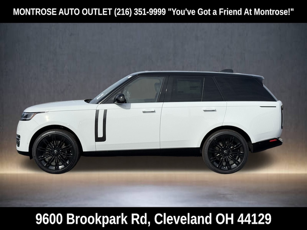 New 2025 Land Rover Range Rover SE SUV