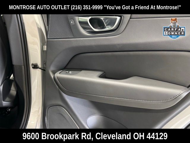 2025 Volvo XC60 Core - Photo 33