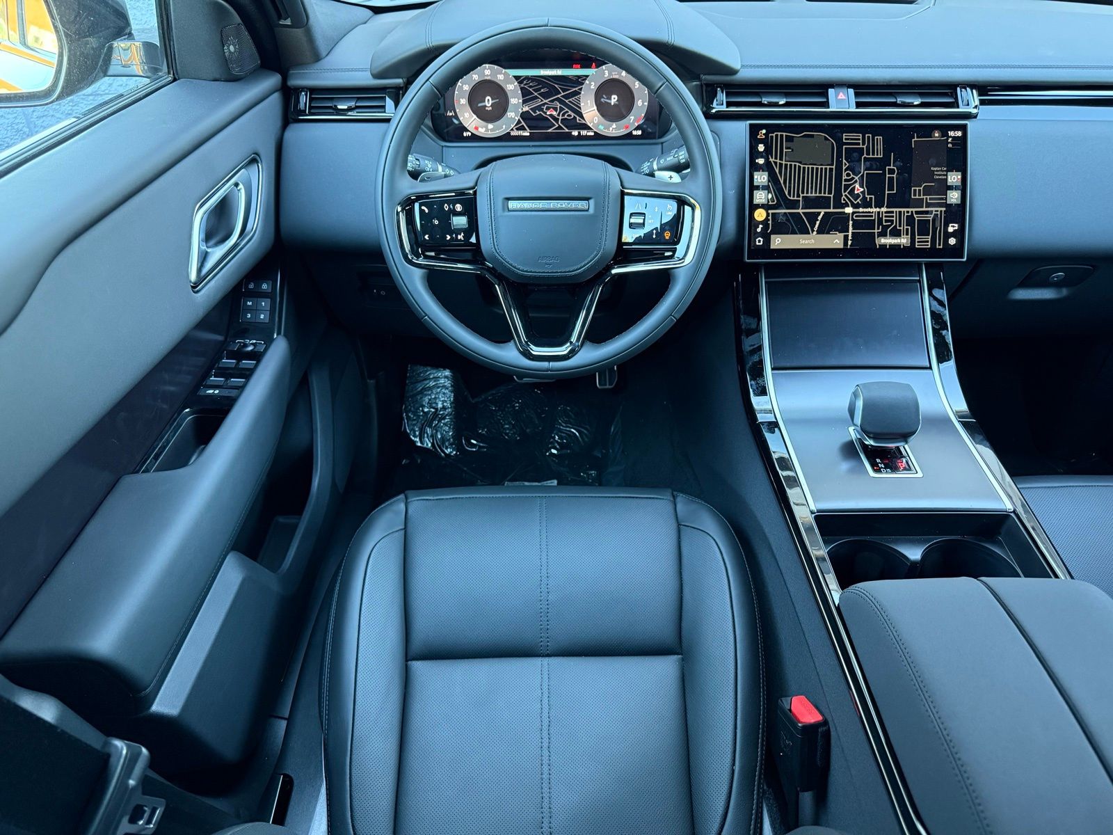 2026 Land Rover Range Rover Velar Dynamic SE - Photo 27