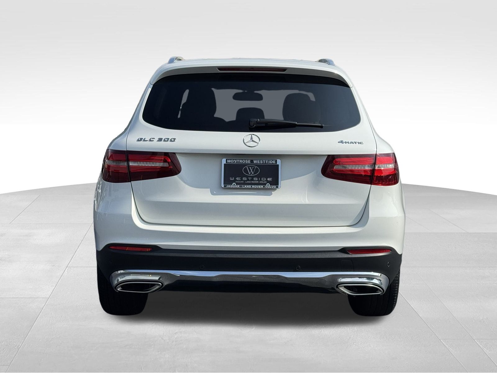 2017 Mercedes Benz GLC 300 4MATIC photo 4
