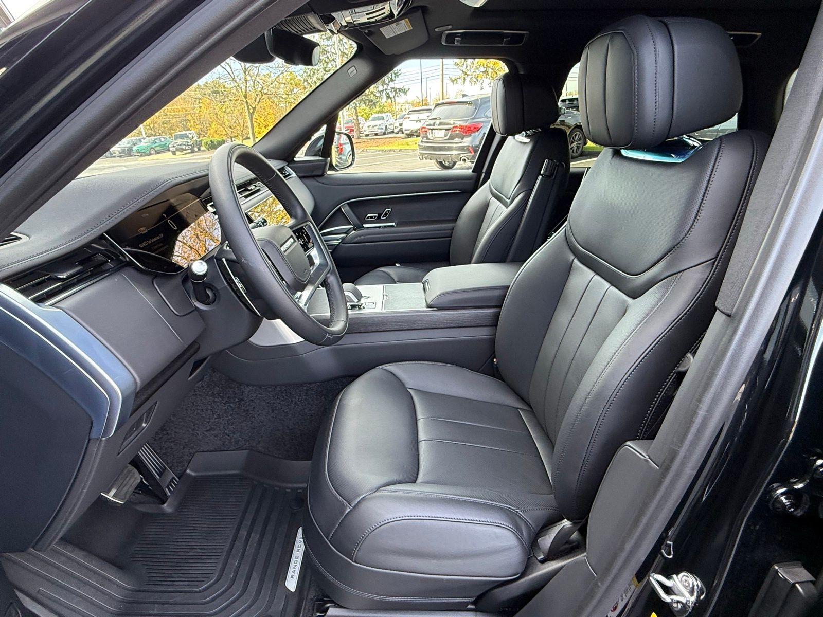 2026 Land Rover Range Rover SE - Photo 15