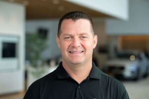 Staff member Mike Flanagan from ID_6be7f12ec9ae