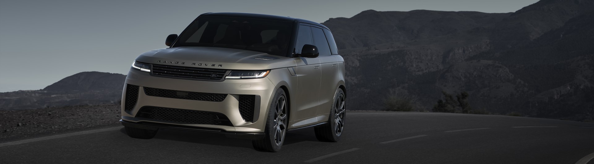 Range Rover Dealer near Medina OH