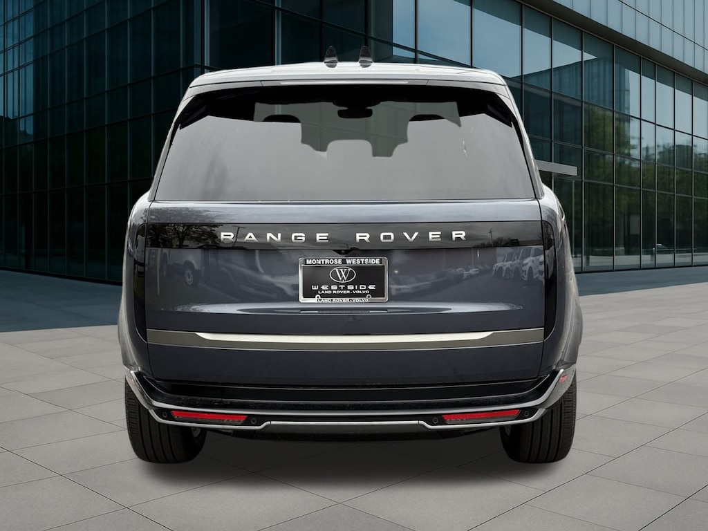 New 2025 Land Rover Range Rover SE SUV