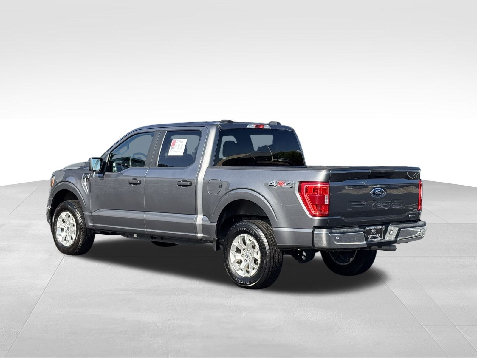 2023 Ford F-150 XLT photo 3