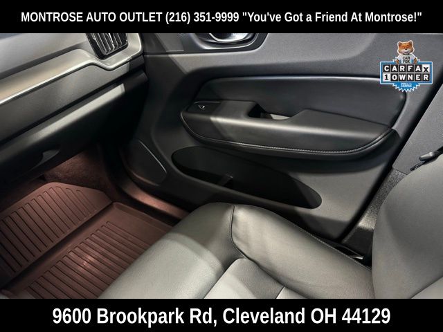 2025 Volvo XC60 Core - Photo 31