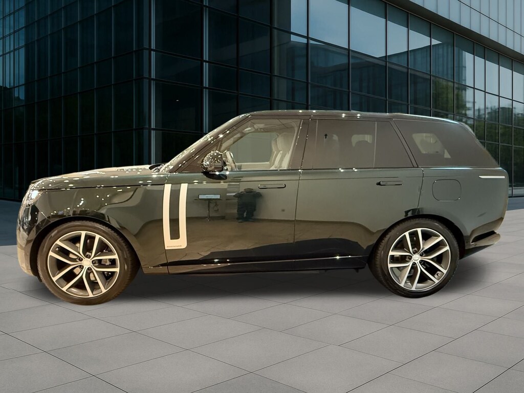 New 2025 Land Rover Range Rover Autobiography SUV