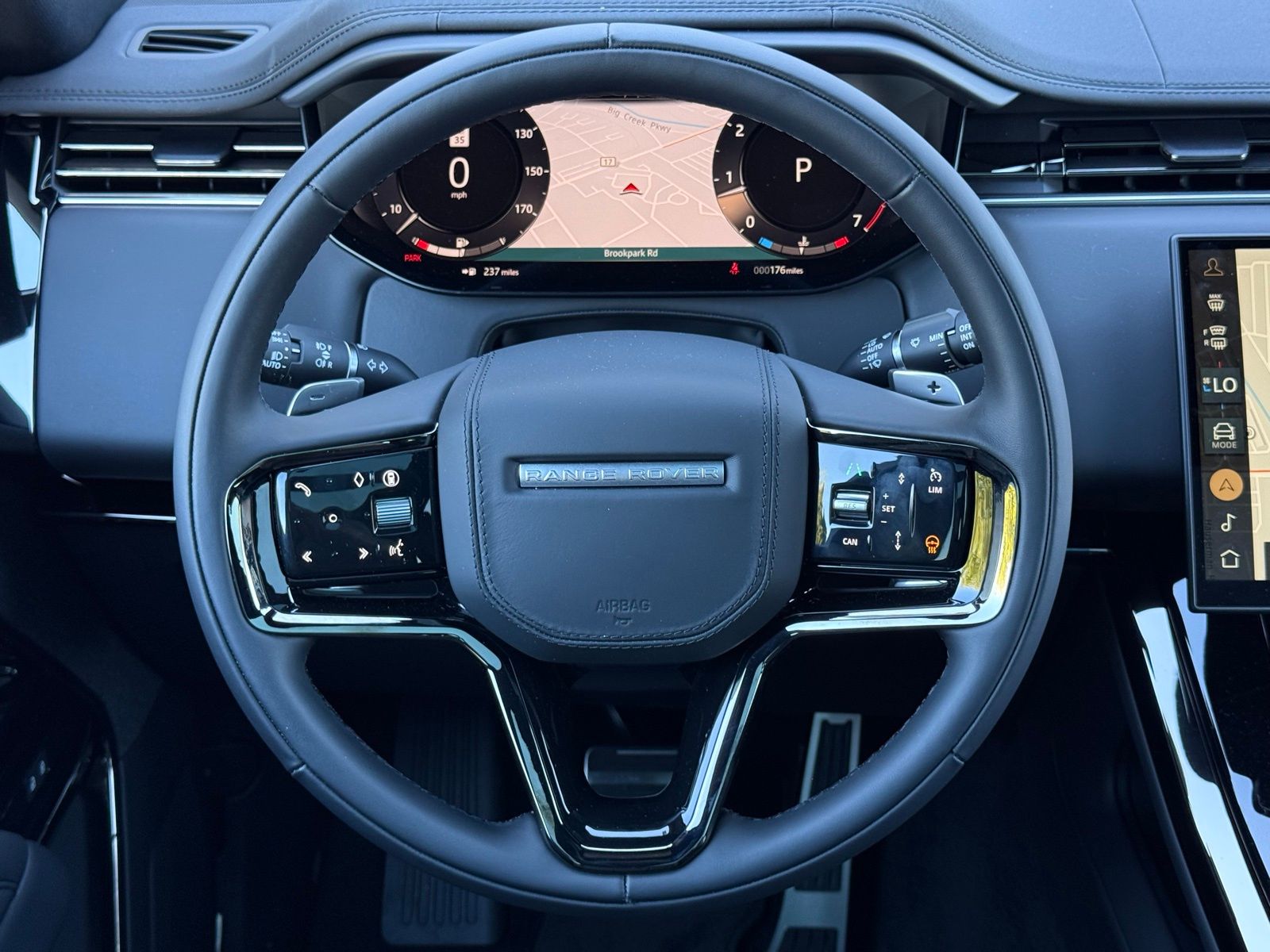 2025 Land Rover Range Rover Sport Dynamic SE - Photo 28
