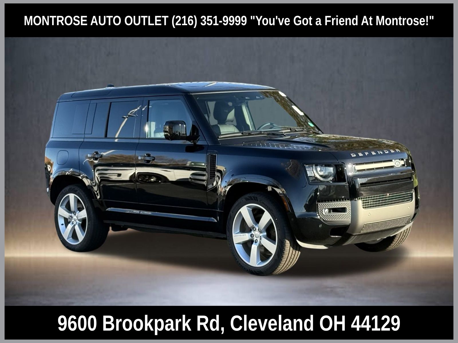 2025 Land Rover Defender X-Dynamic SE's photo