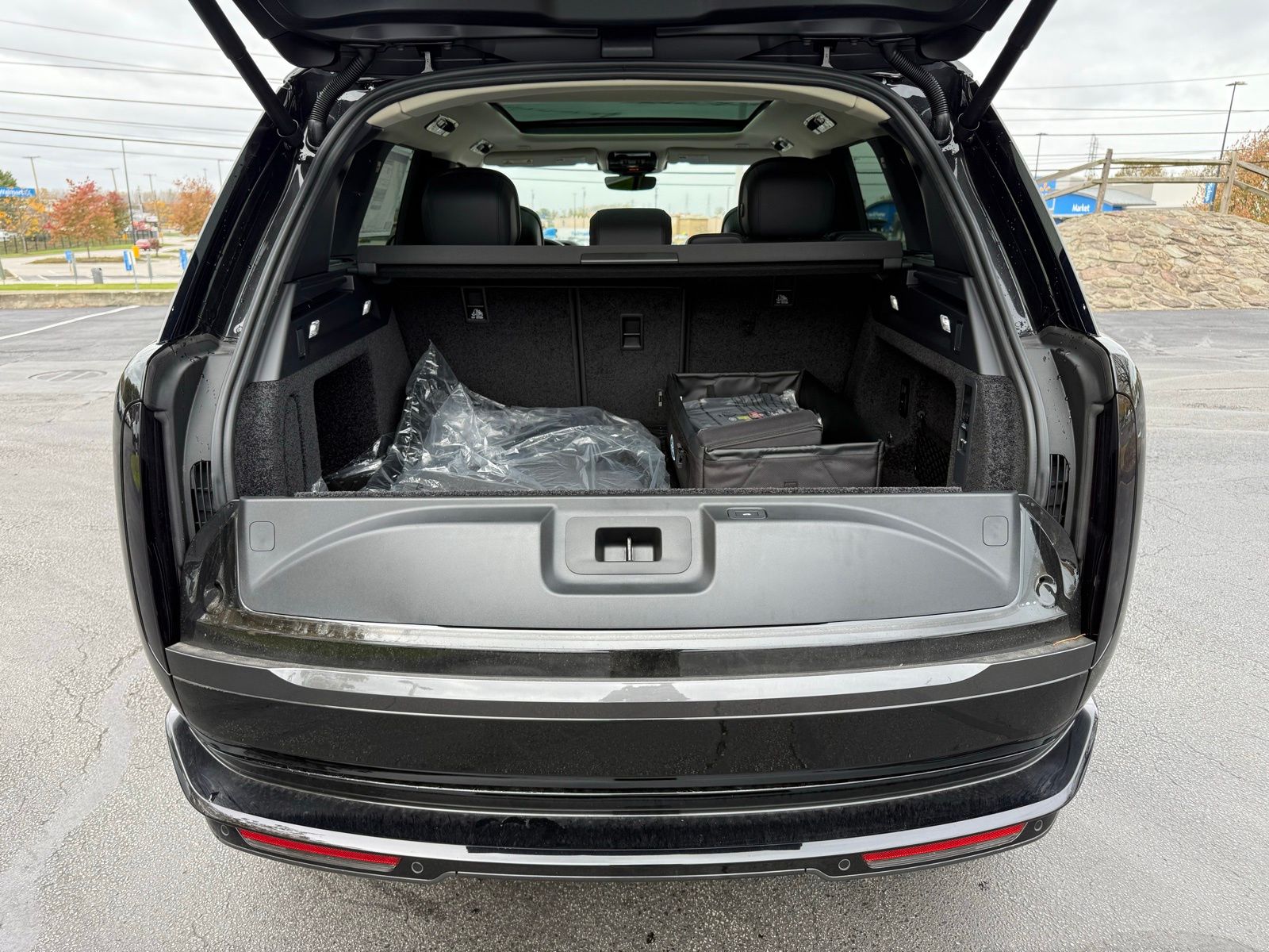 2025 Land Rover Range Rover SE - Photo 45