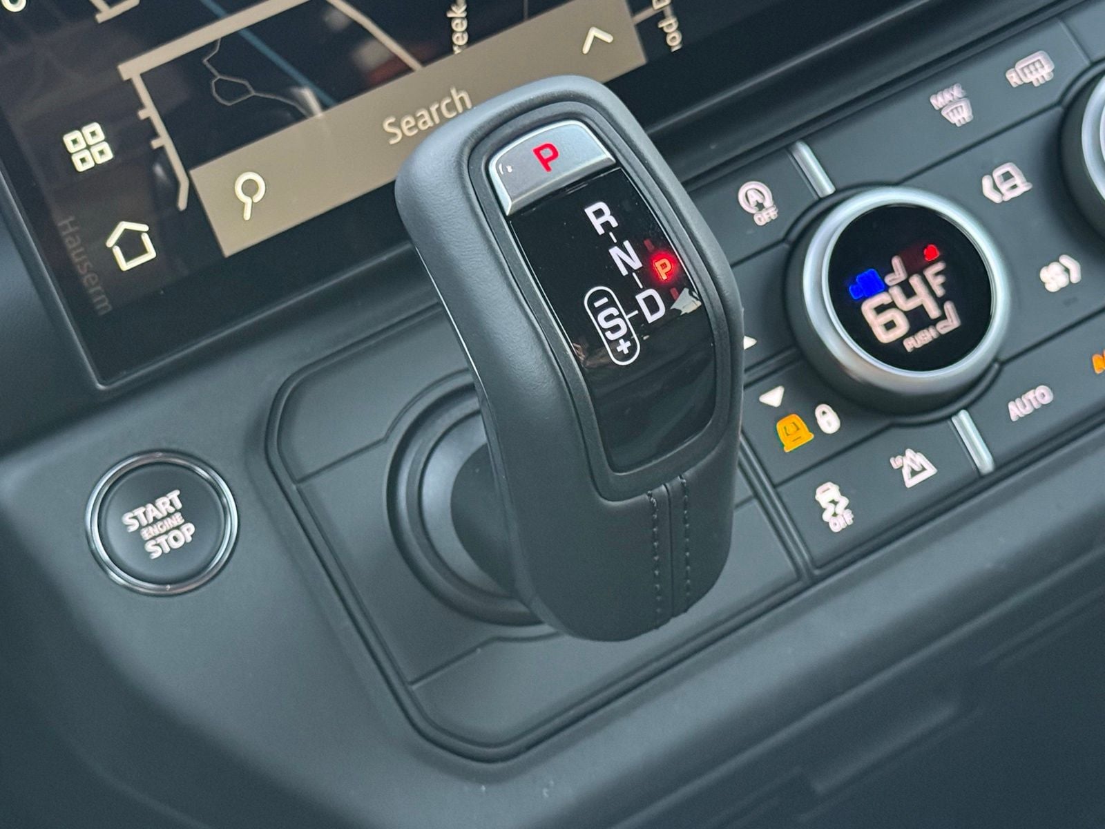 2026 Land Rover Defender S - Photo 28