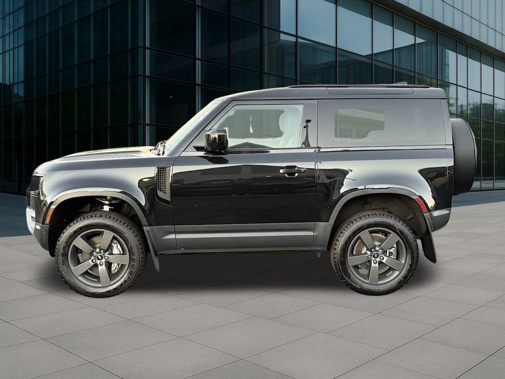 New 2025 Land Rover Defender 90 S 300PS SUV