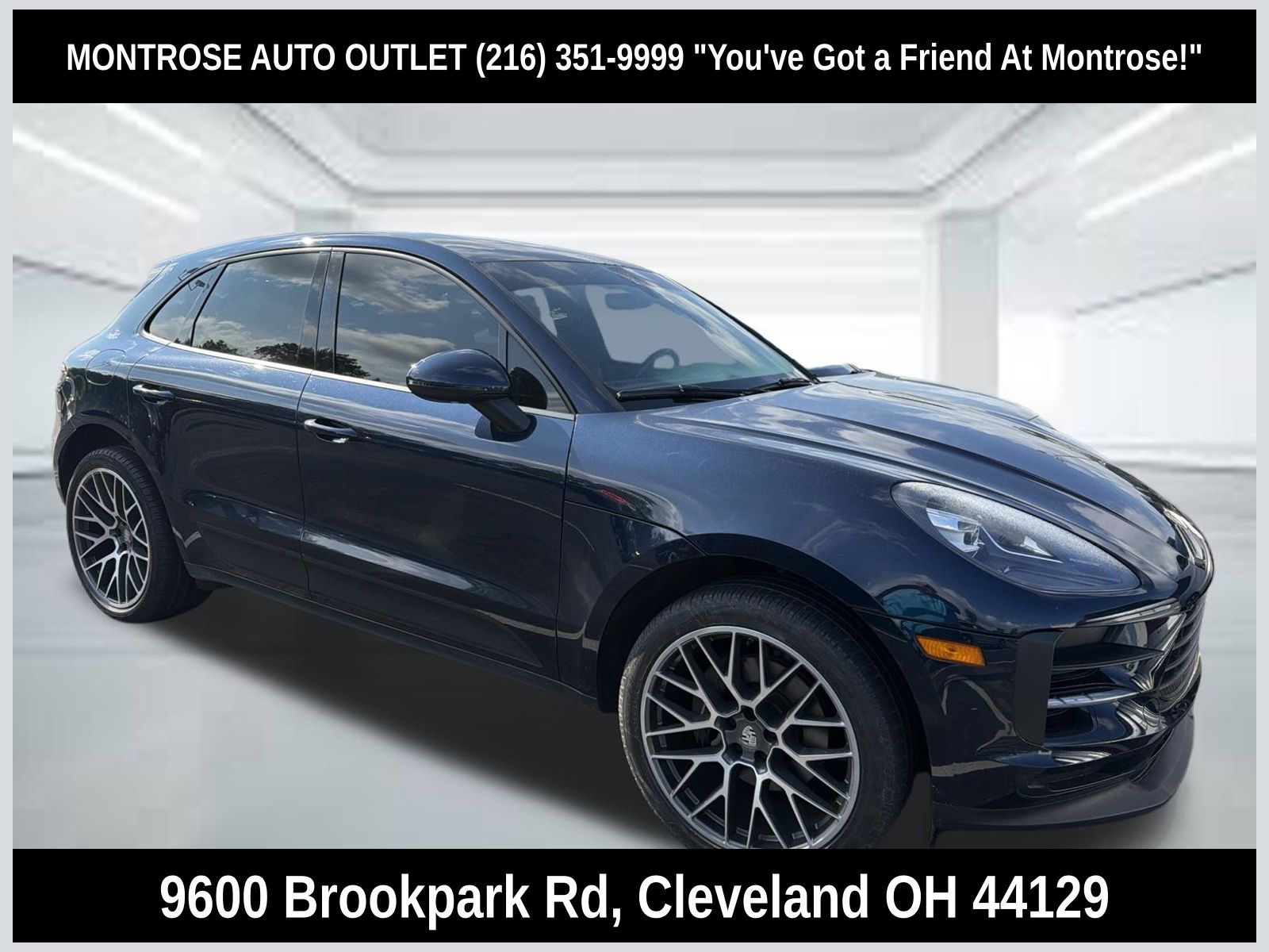 2020 Porsche Macan -'s photo