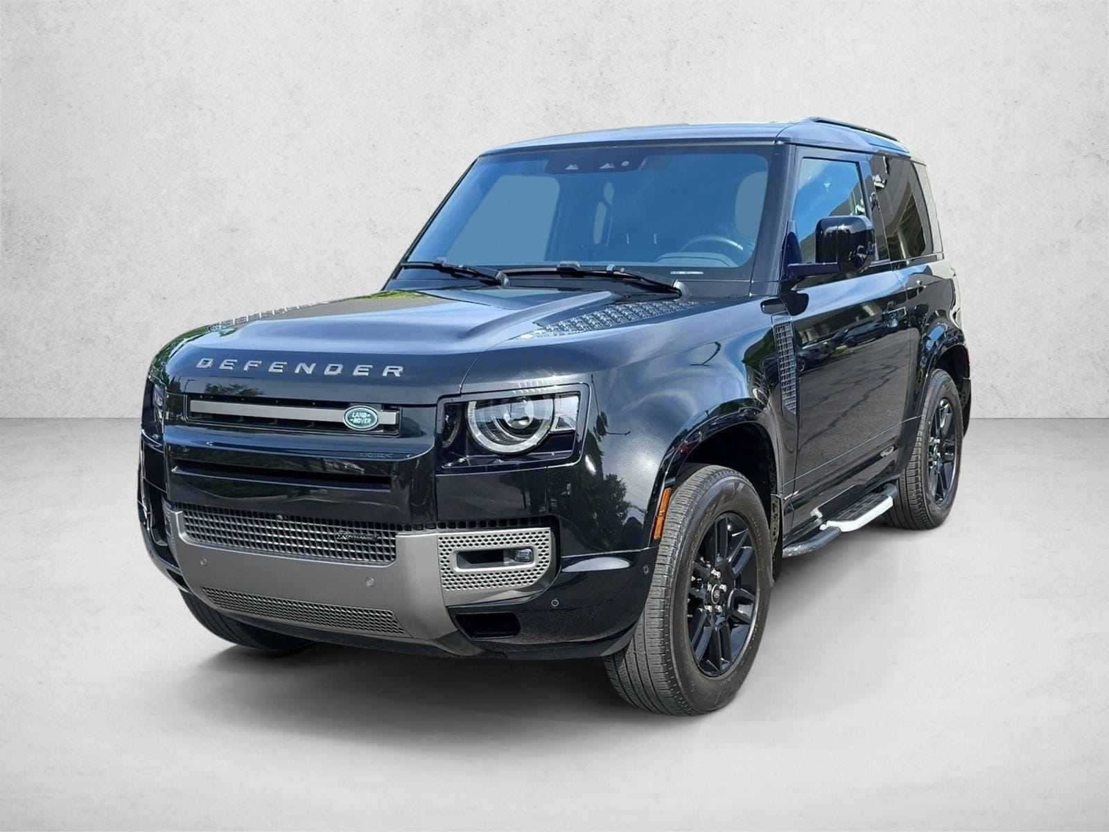 2022 Land Rover Defender X-Dynamic S's photo