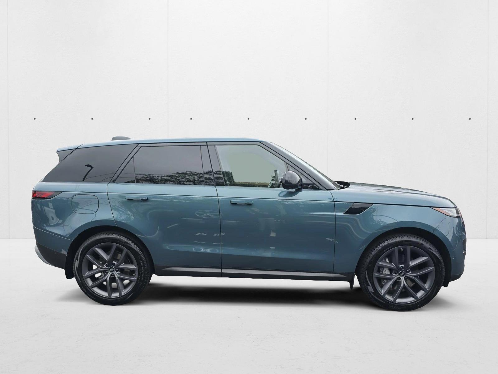 2025 Land Rover Range Rover Sport P360 SE photo 4
