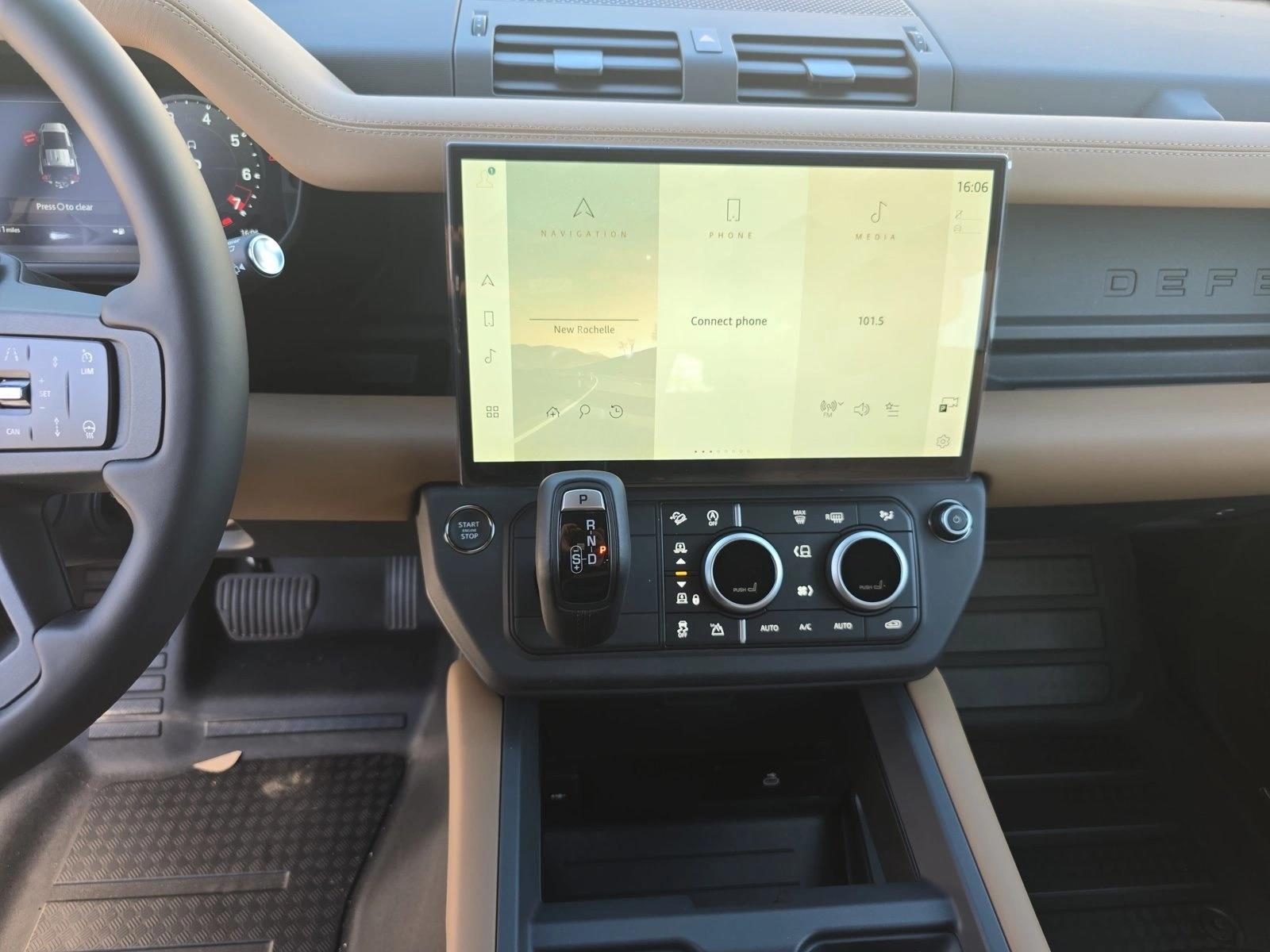 2026 Land Rover Defender S - Photo 21