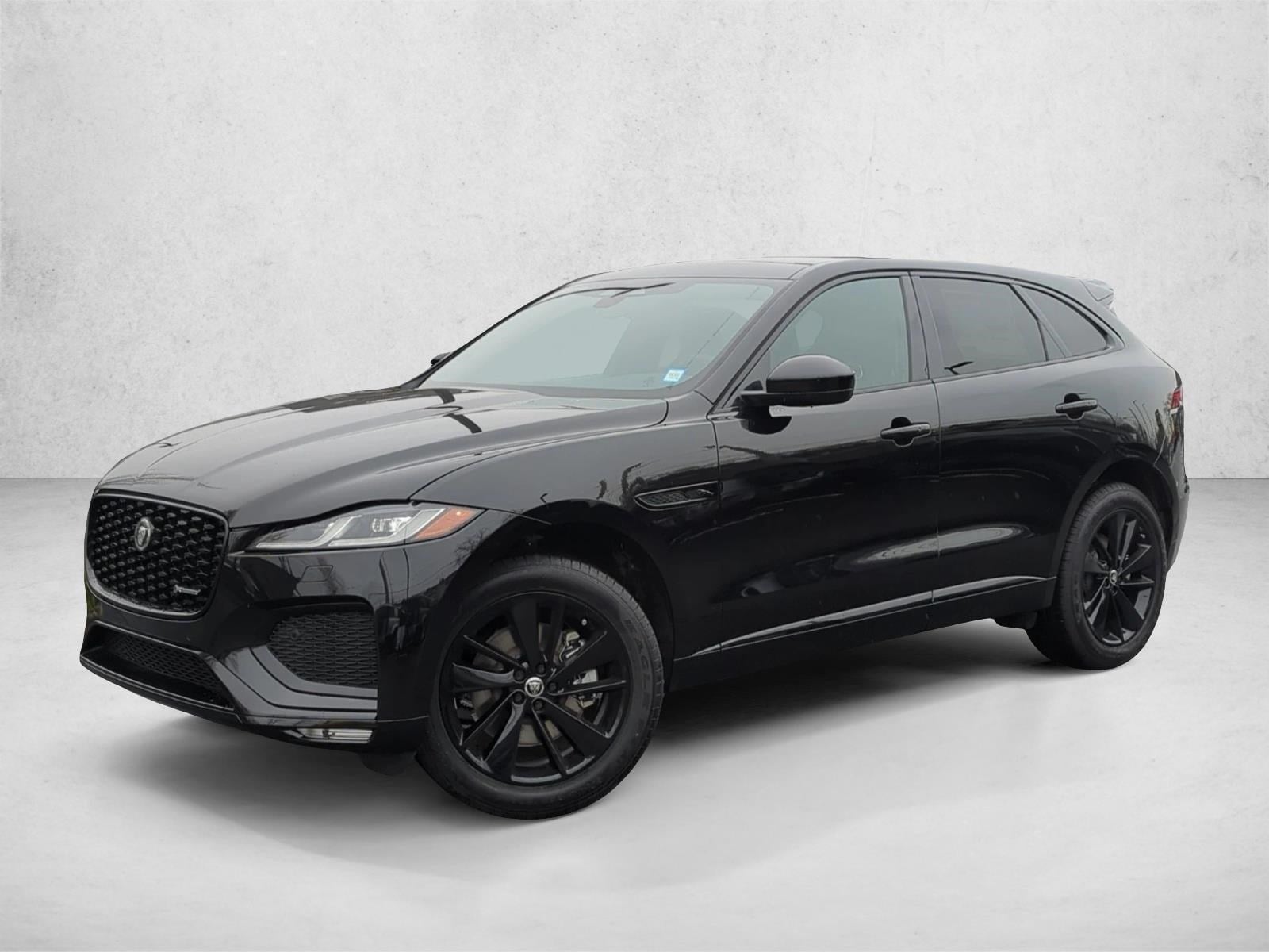 2025 Jaguar F-PACE P250 R-Dynamic S's photo