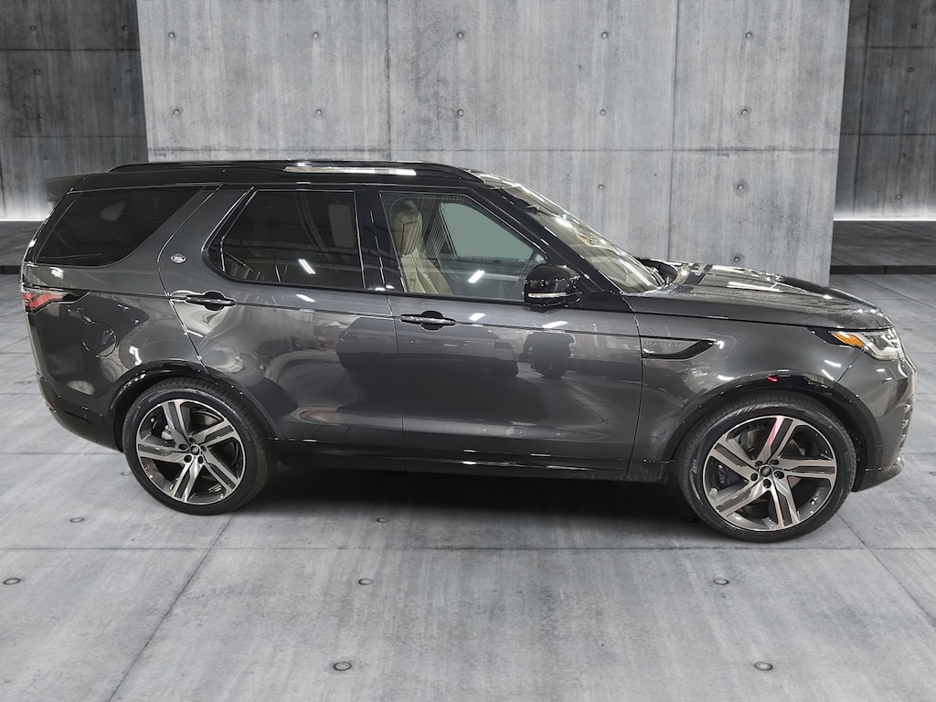 New 2026 Land Rover Discovery Tempest Edition SUV