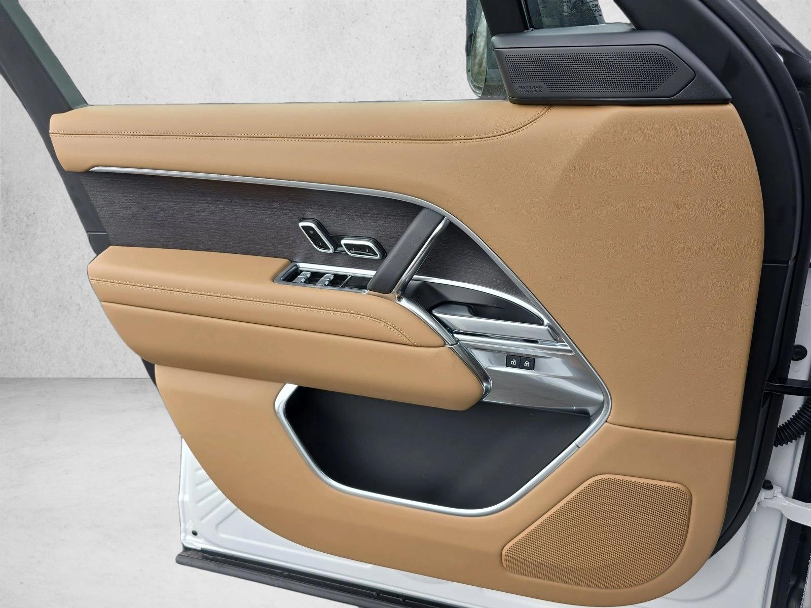 2026 Land Rover Range Rover SE - Photo 25