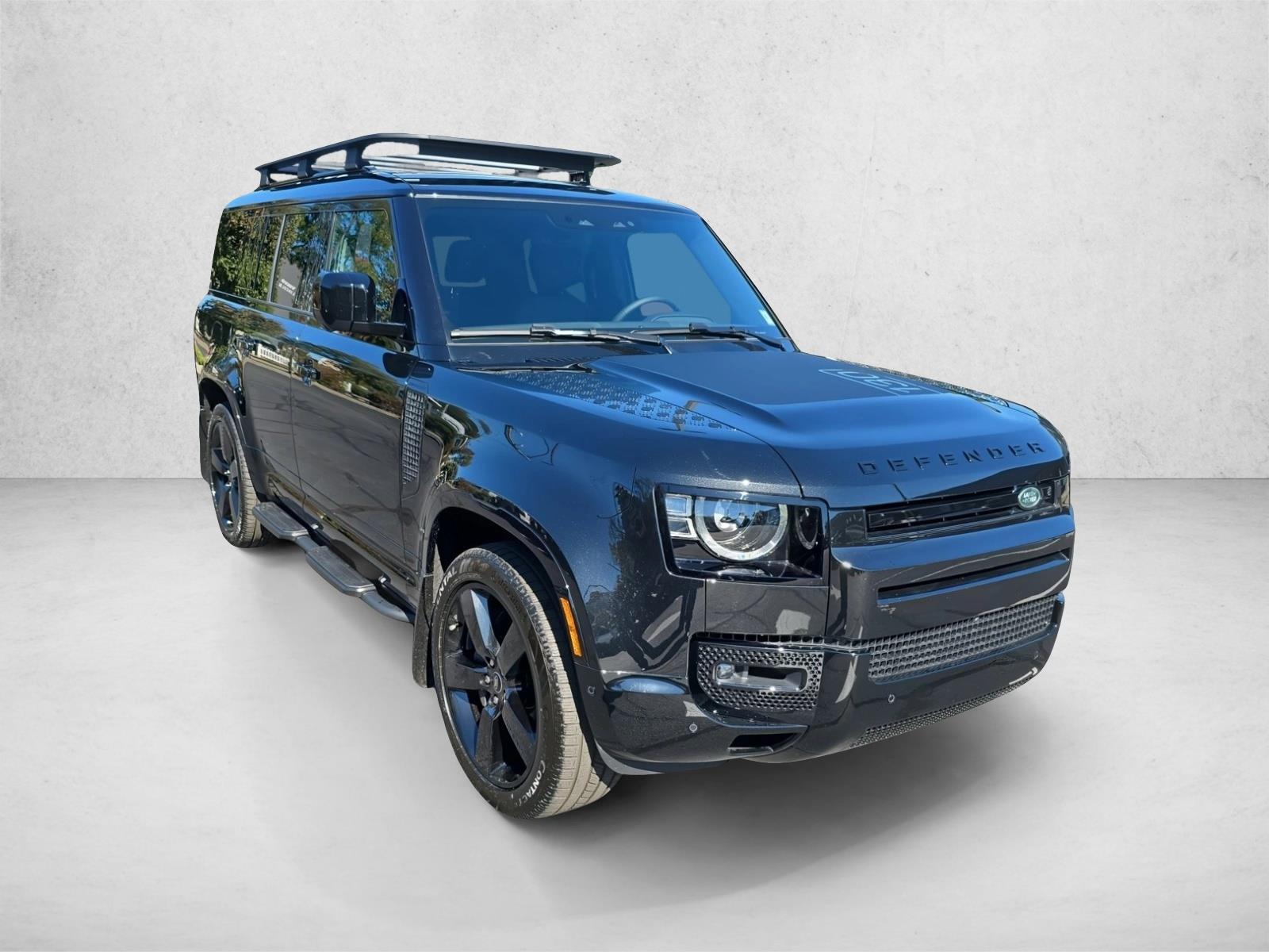 2025 Land Rover Defender X-Dynamic SE photo 2