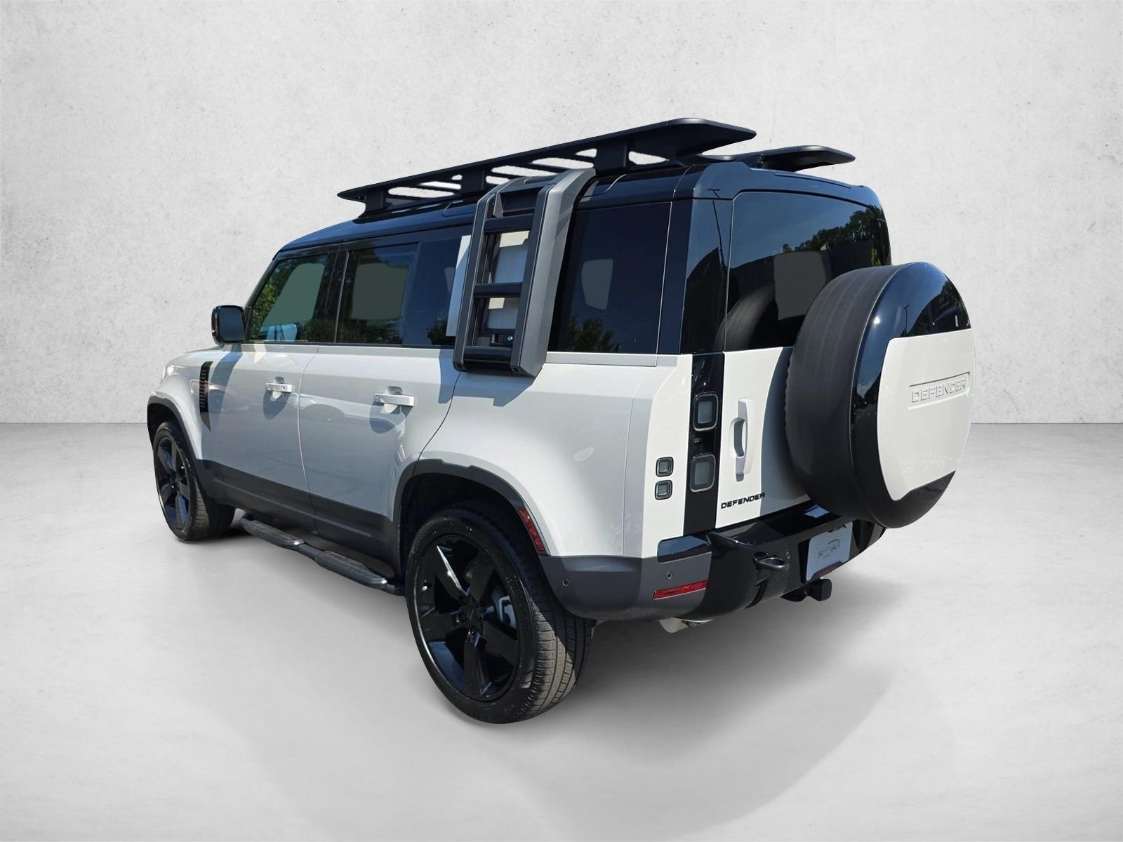 2026 Land Rover Defender S - Photo 7