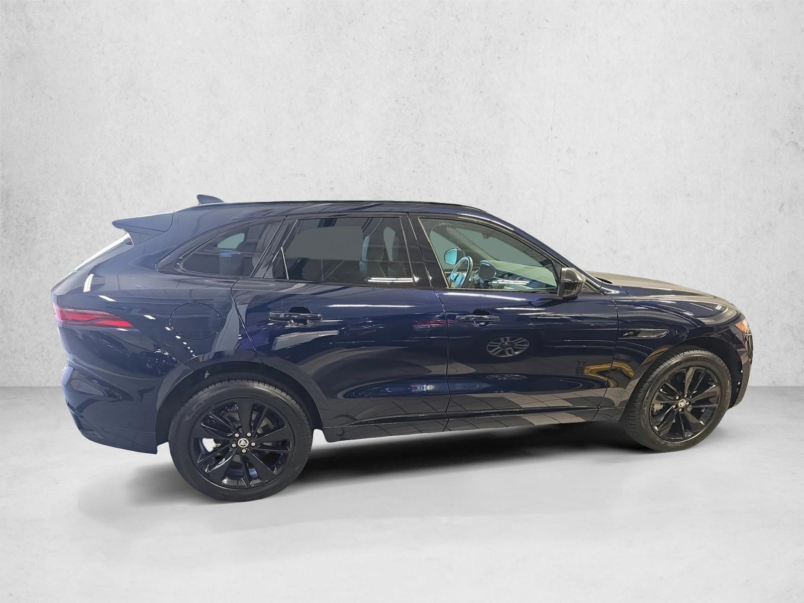 2025 Jaguar F-PACE P250 R-Dynamic S photo 4