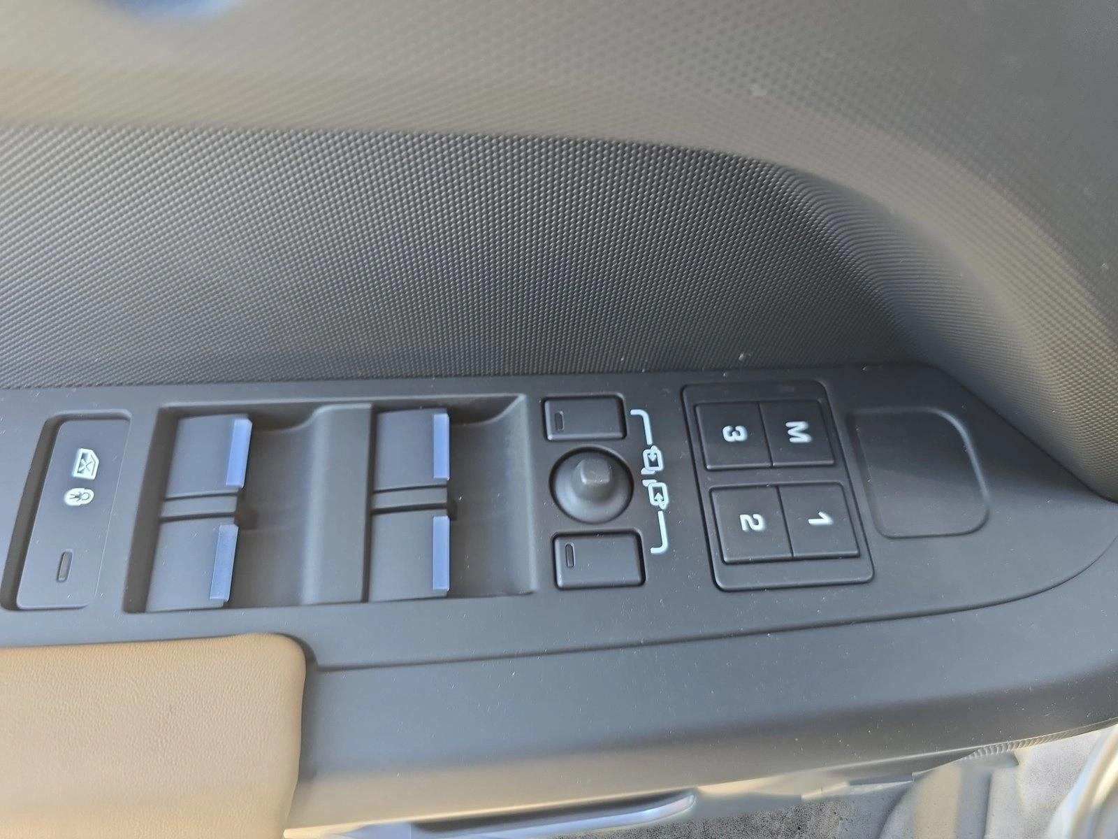 2026 Land Rover Defender S - Photo 27