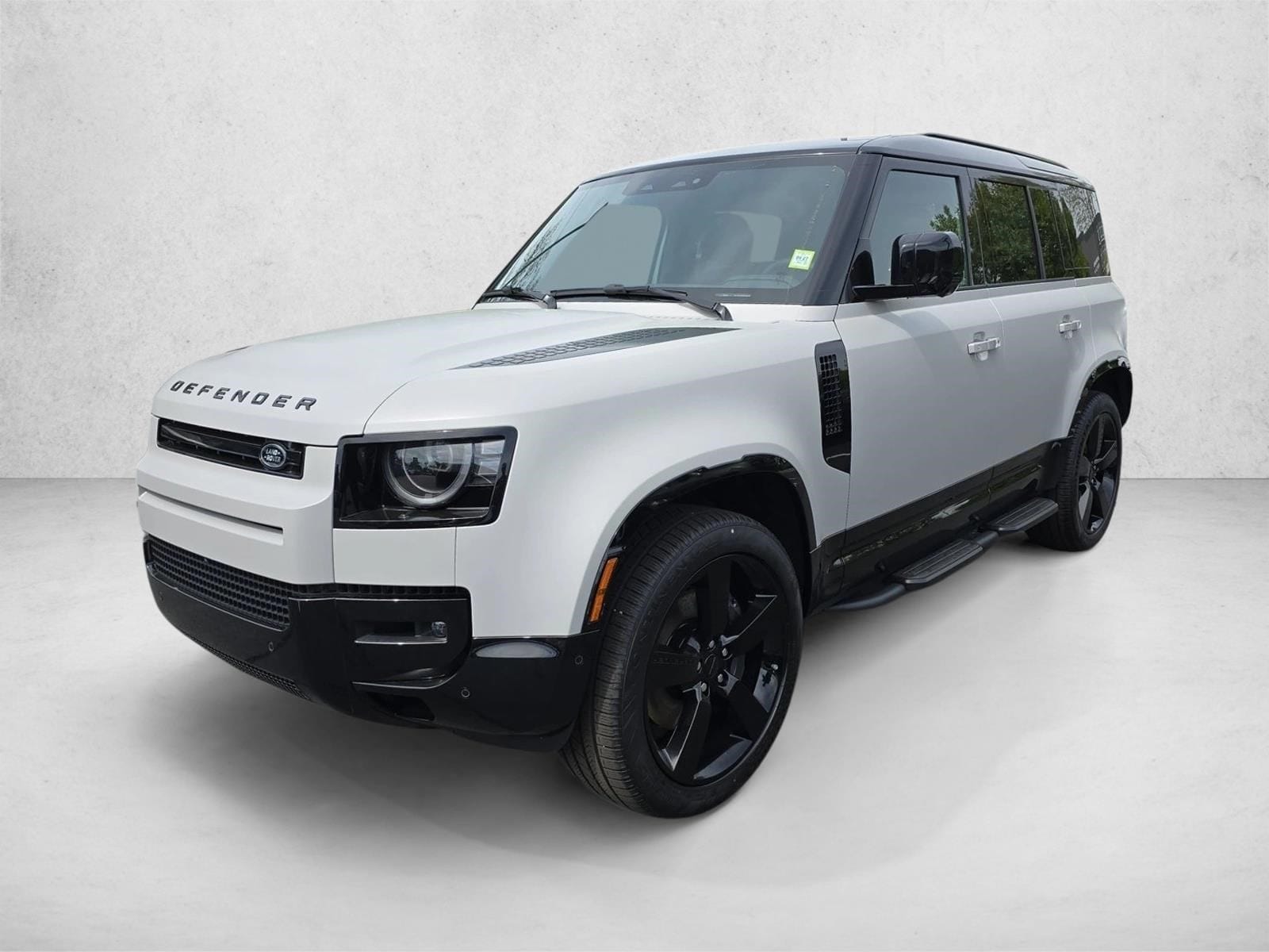 2026 Land Rover Defender 110 X-Dynamic SE P400's photo
