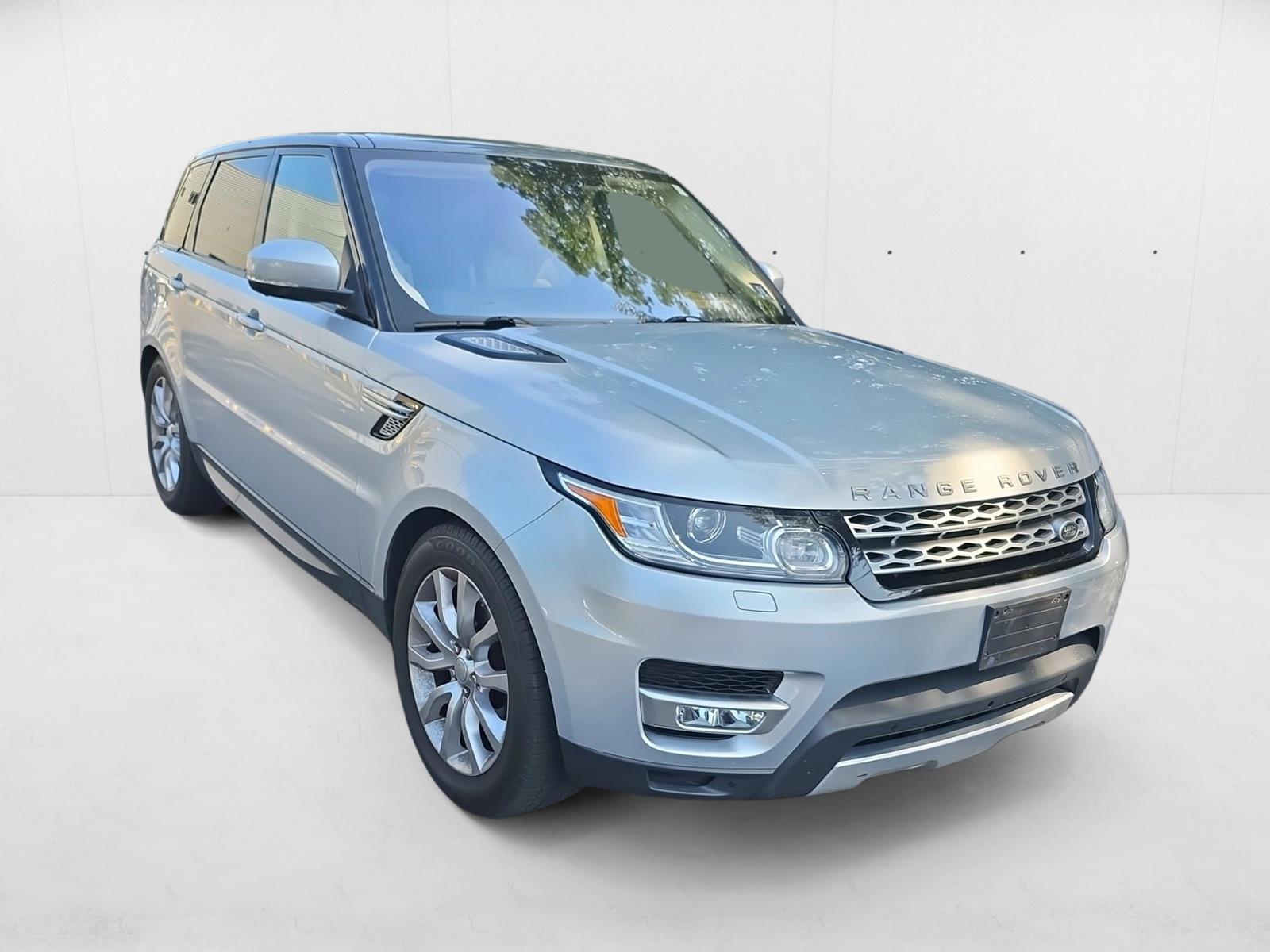 2016 Land Rover Range Rover Sport SuperCharged HSE photo 3