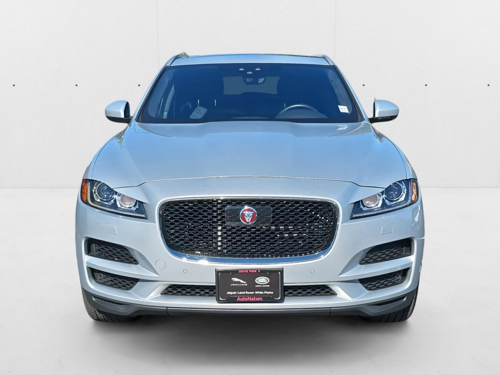 2020 Jaguar F-PACE Prestige photo 2