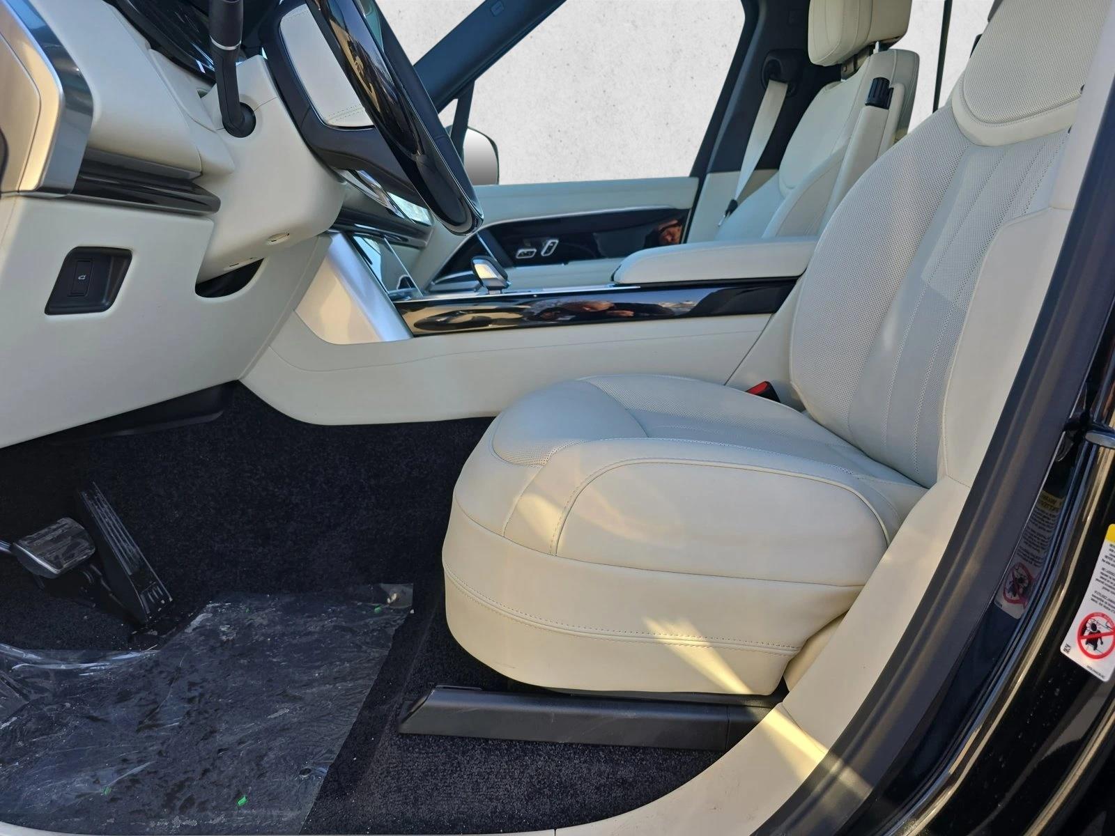 2026 Land Rover Range Rover SE - Photo 27