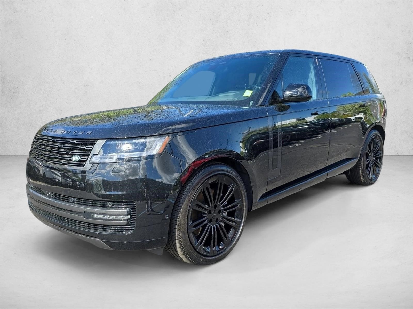 2026 Land Rover Range Rover 3.0 SE LWB 7's photo