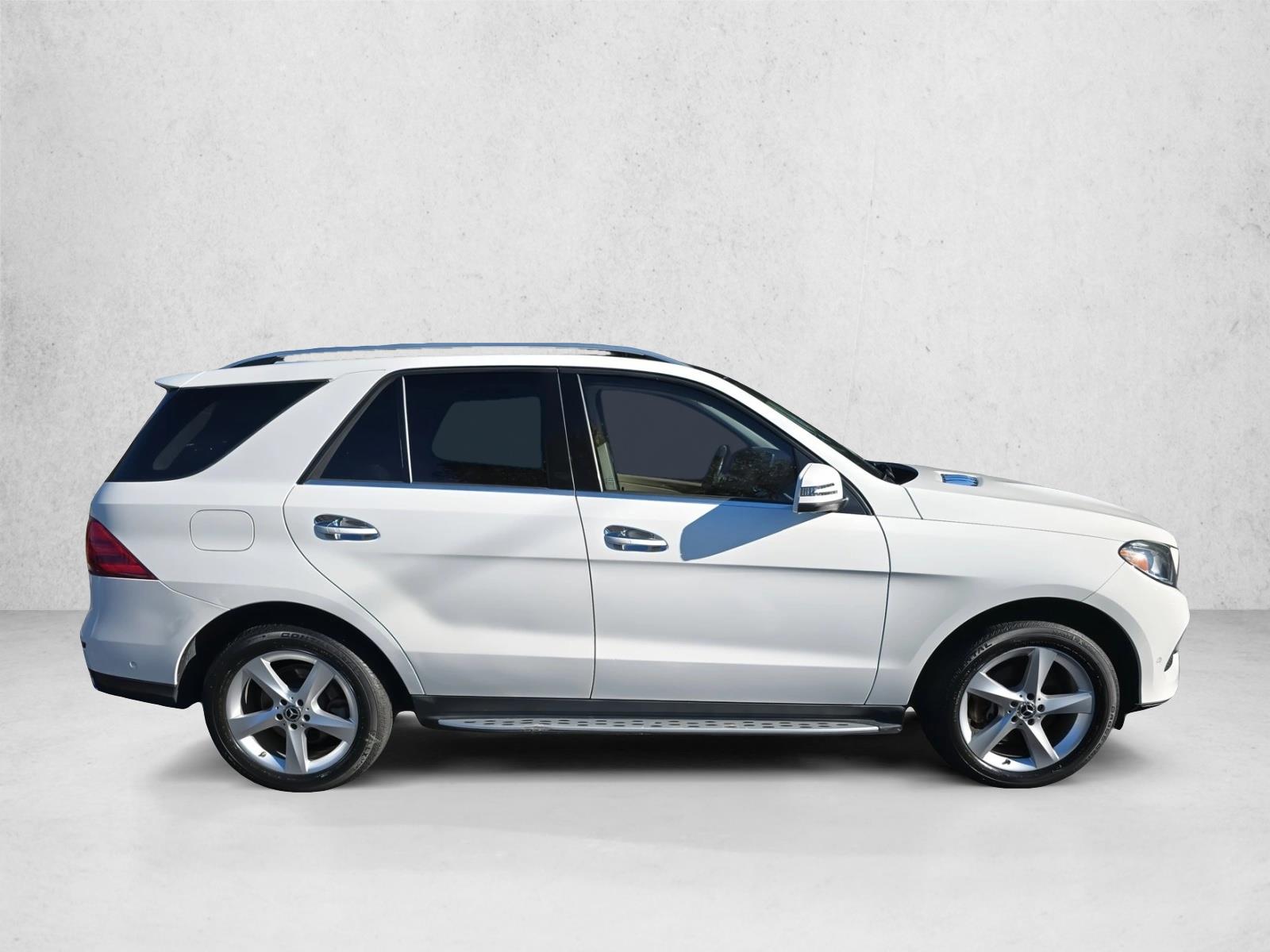 2018 Mercedes Benz GLE 350 4MATIC photo 3