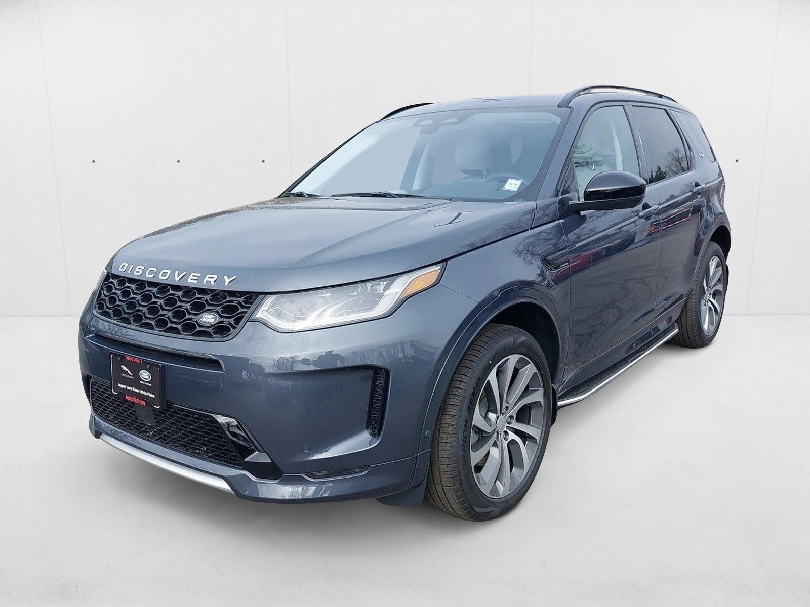 2025 Land Rover Discovery Sport 2.0 S's photo