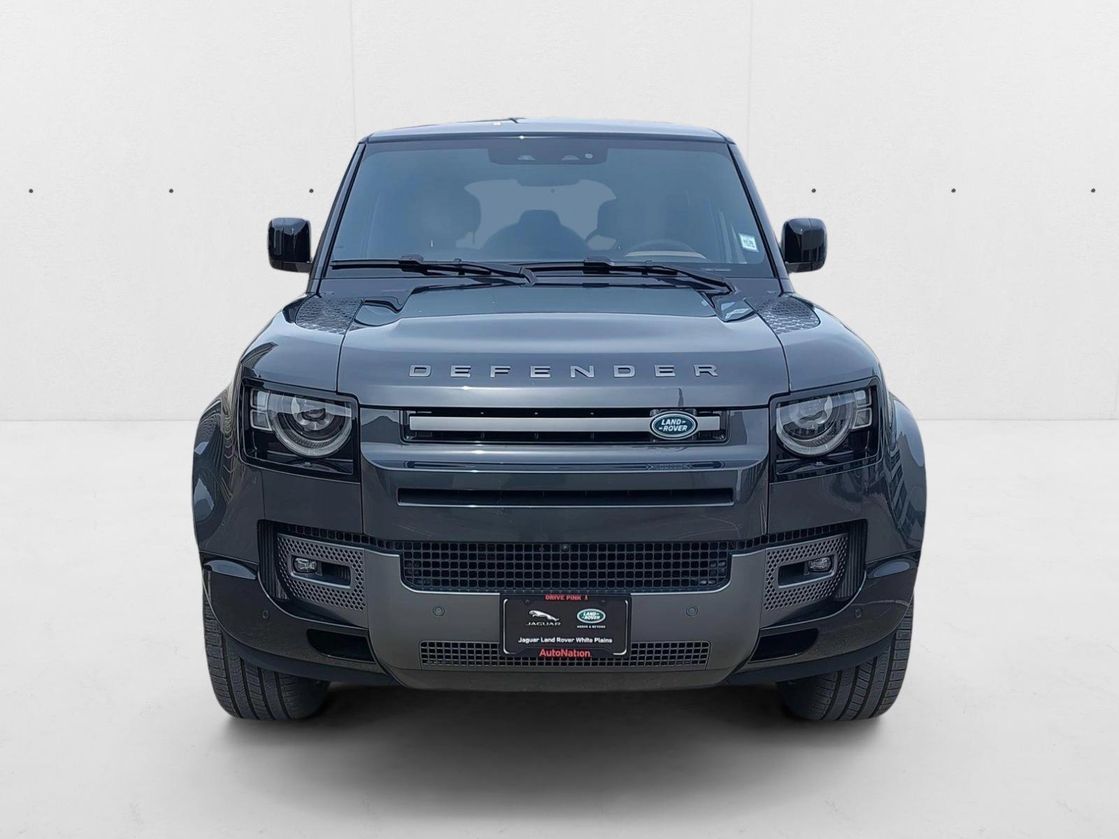2025 Land Rover Defender V8 photo 2