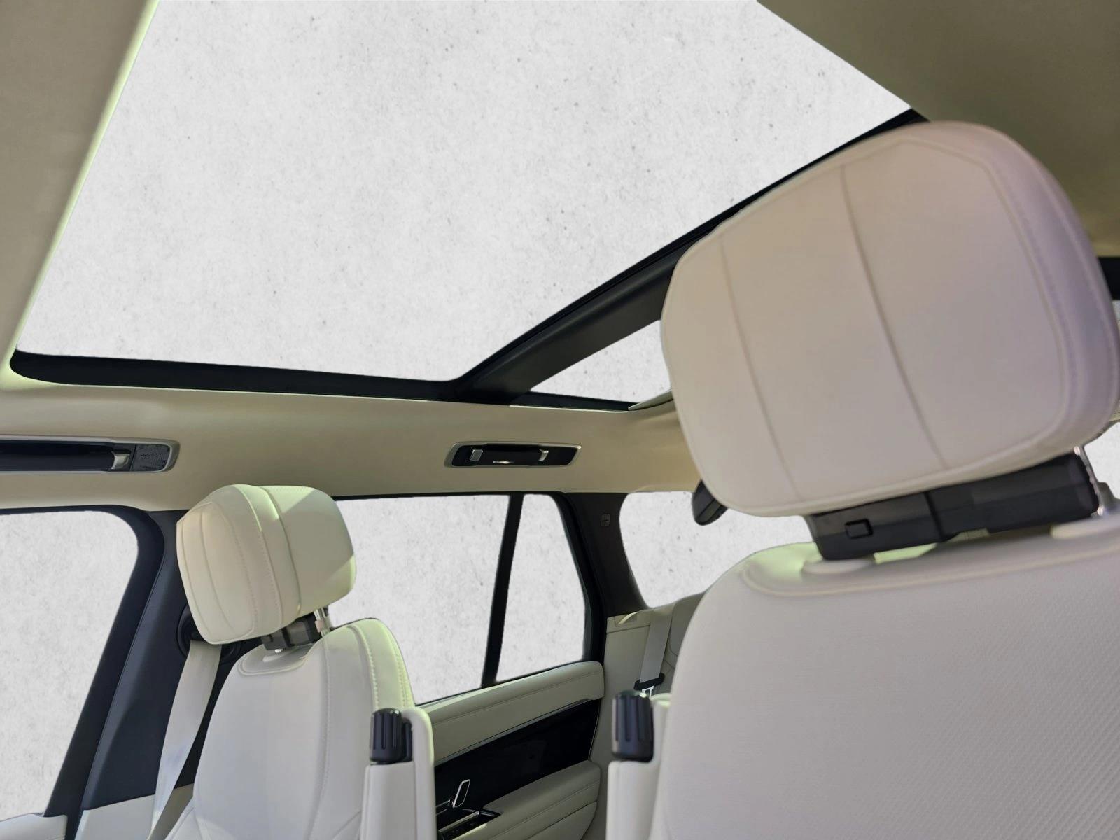 2026 Land Rover Range Rover SE - Photo 30