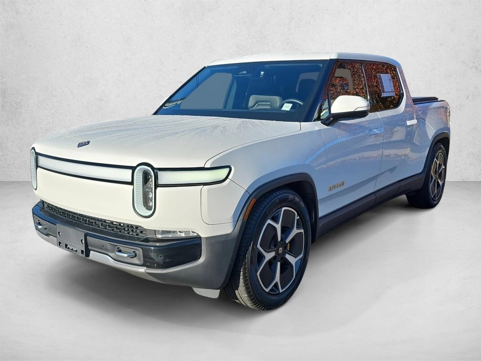 2022 Rivian R1T Adventure's photo