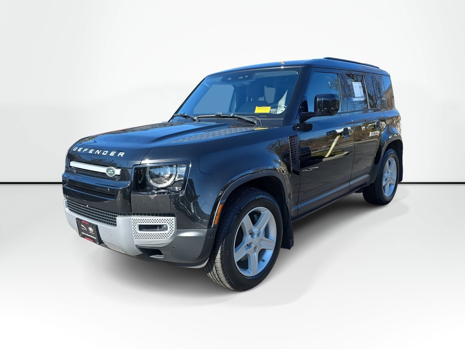 2020 Land Rover Defender SE