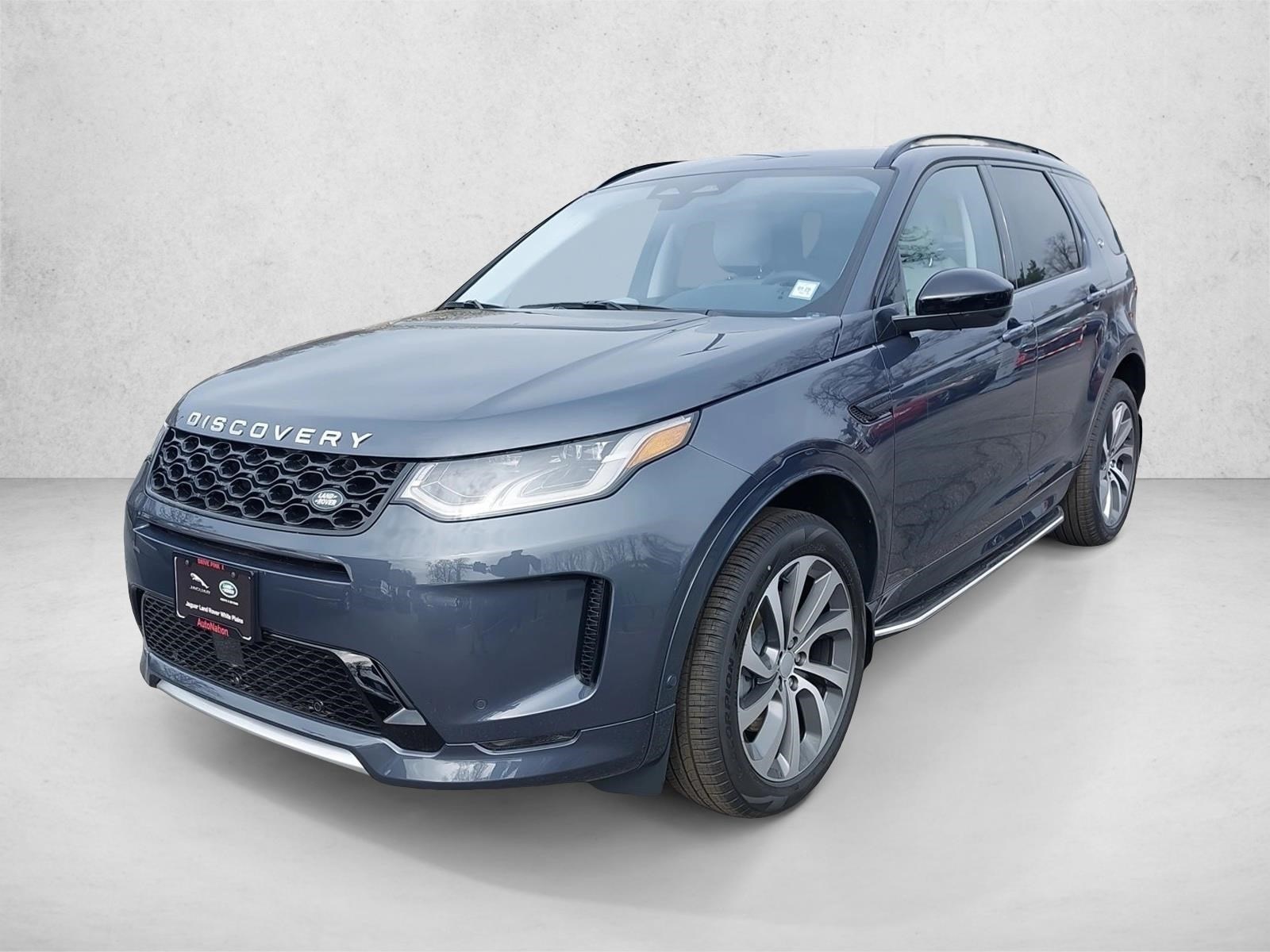 2025 Land Rover Discovery Sport 2.0 S's photo