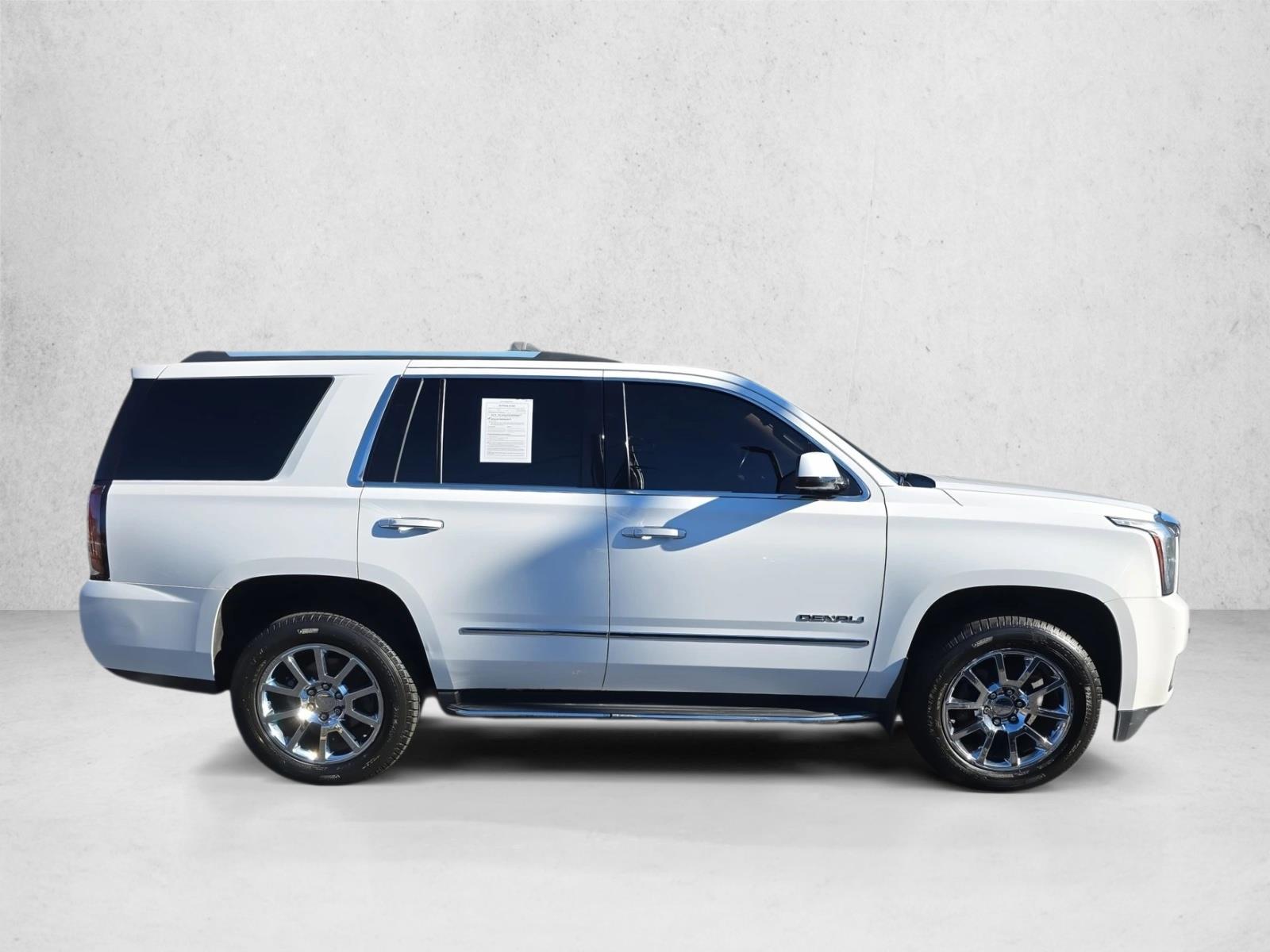 2017 Gmc Yukon Denali photo 4