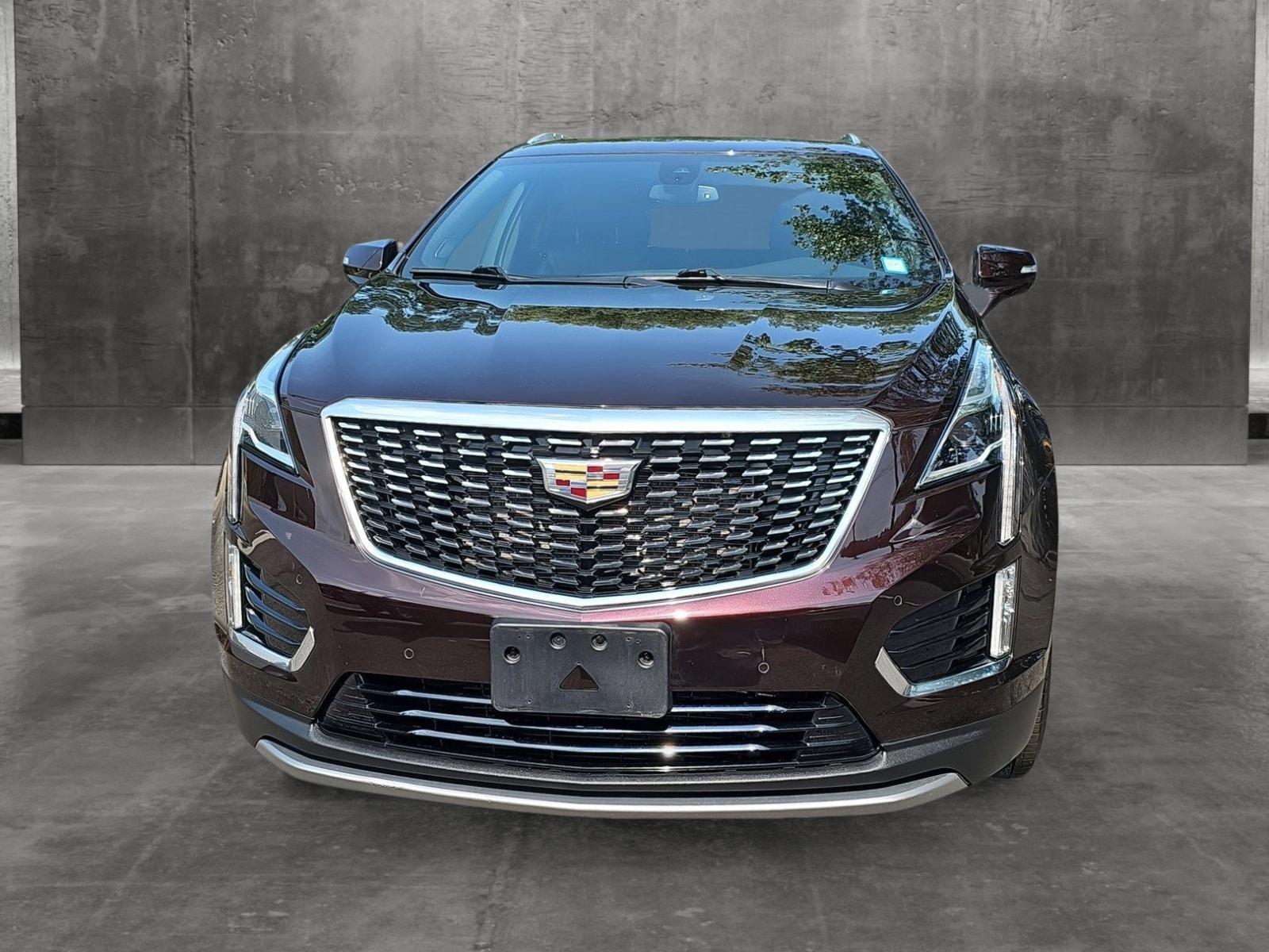 Used 2020 Cadillac XT5 Premium Luxury with VIN 1GYKNDRS6LZ140778 for sale in Elmsford, NY