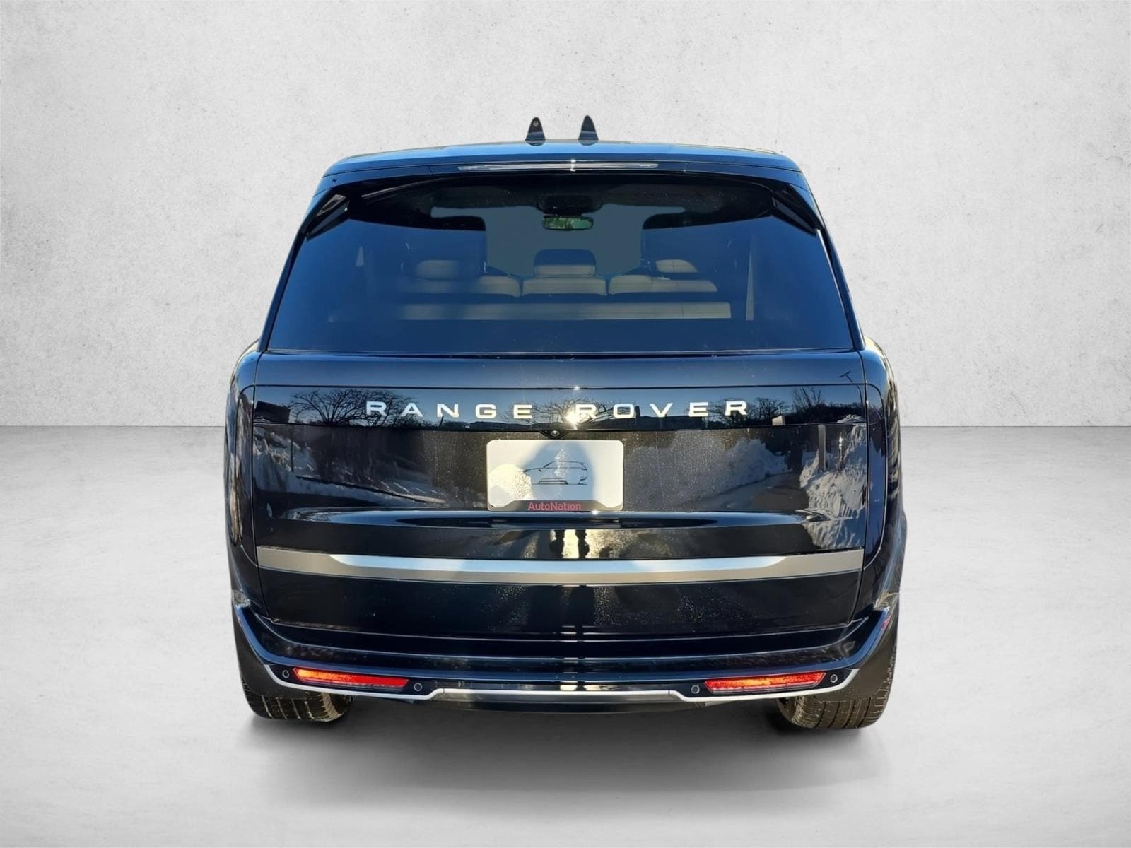 2026 Land Rover Range Rover SE - Photo 6