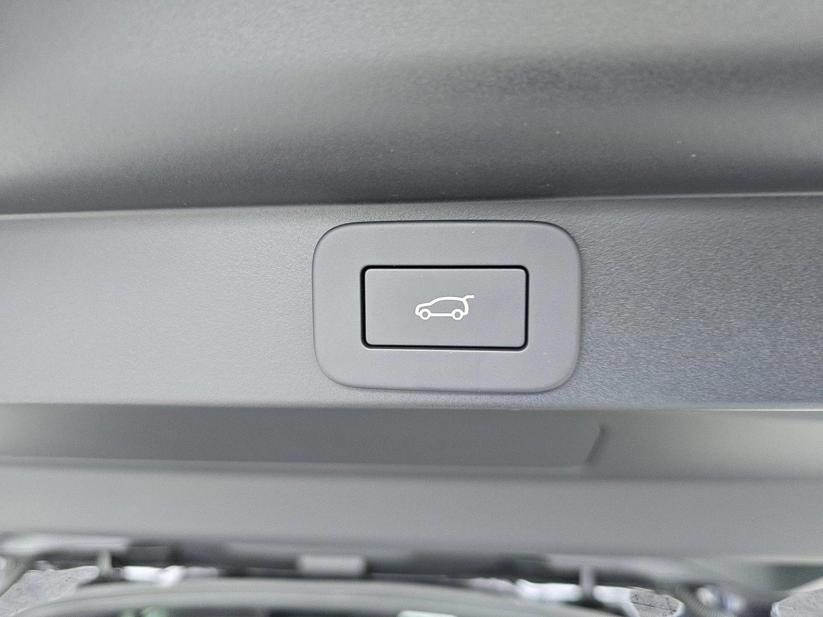 2026 Land Rover Range Rover SE - Photo 13