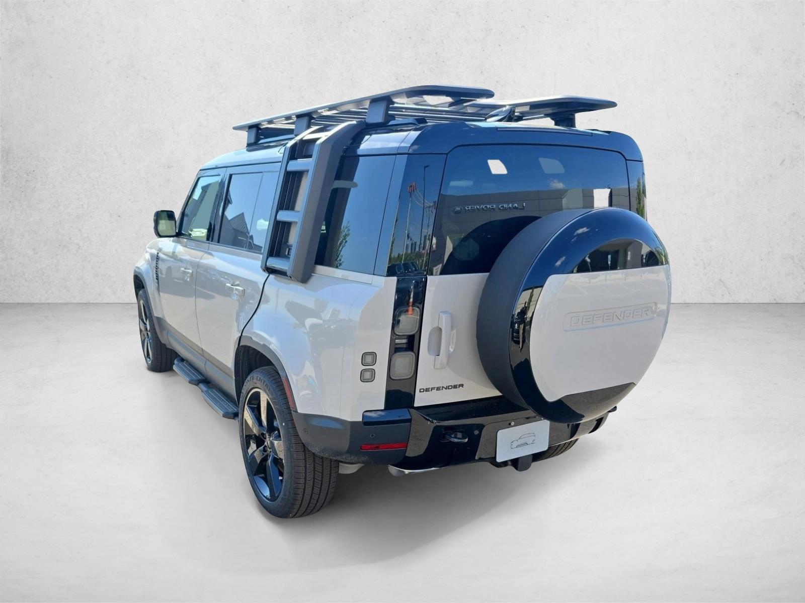 2026 Land Rover Defender S - Photo 7