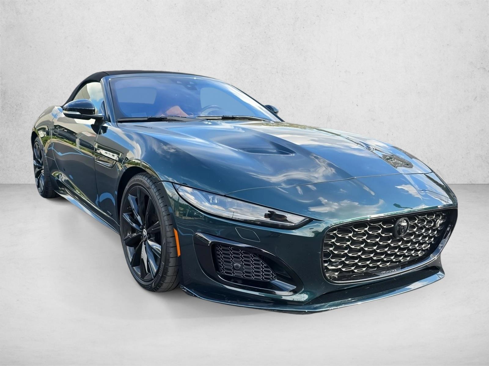 2024 Jaguar F-TYPE P575 R75 photo 3