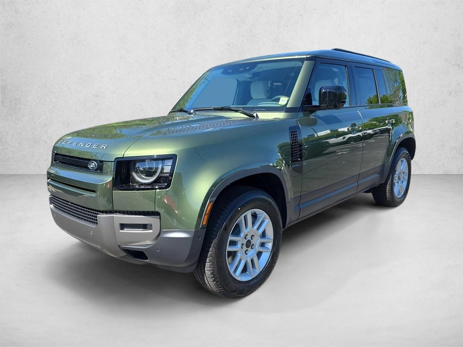 2026 Land Rover Defender 110 S P300's photo